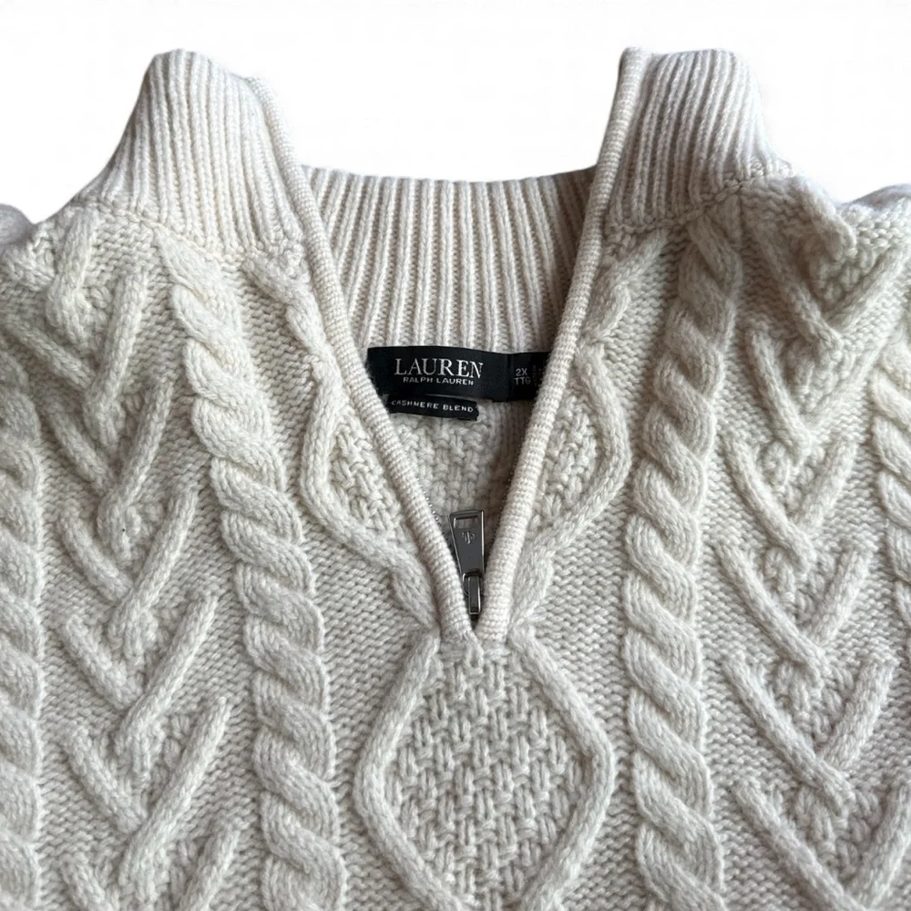 Ralph Lauren - Lauren Cashmere Sweater (Black Label) - Picture 2 of 3